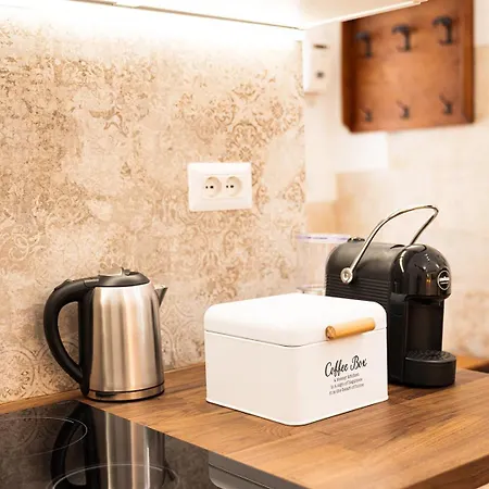 Carpe Diem - Dimora Rustica 아파트 코라토